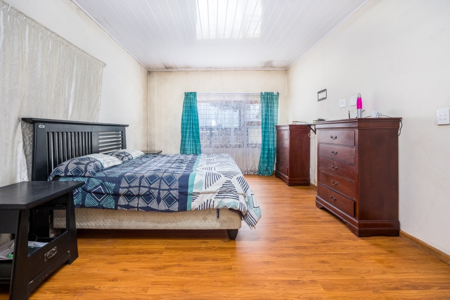 5 Bedroom Property for Sale in Sarepta Western Cape